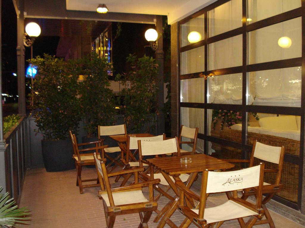 Hotel Garni' Alaska Riccione Esterno foto